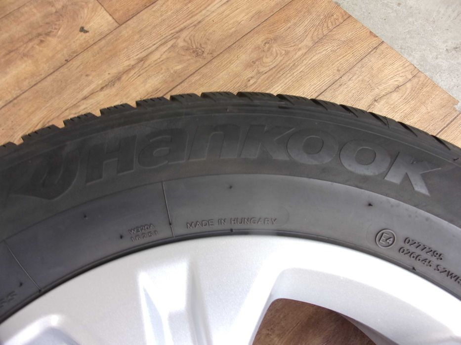 Hankook Winter Icept Evo2 SUV 225/65/17 102H z 2019r