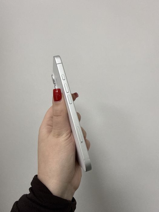 Iphone 17 white 255gb 100%