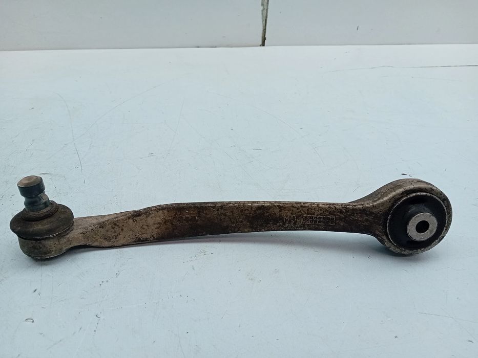Braço de suspensão frente direito AUDI A4 (8E2, B6)