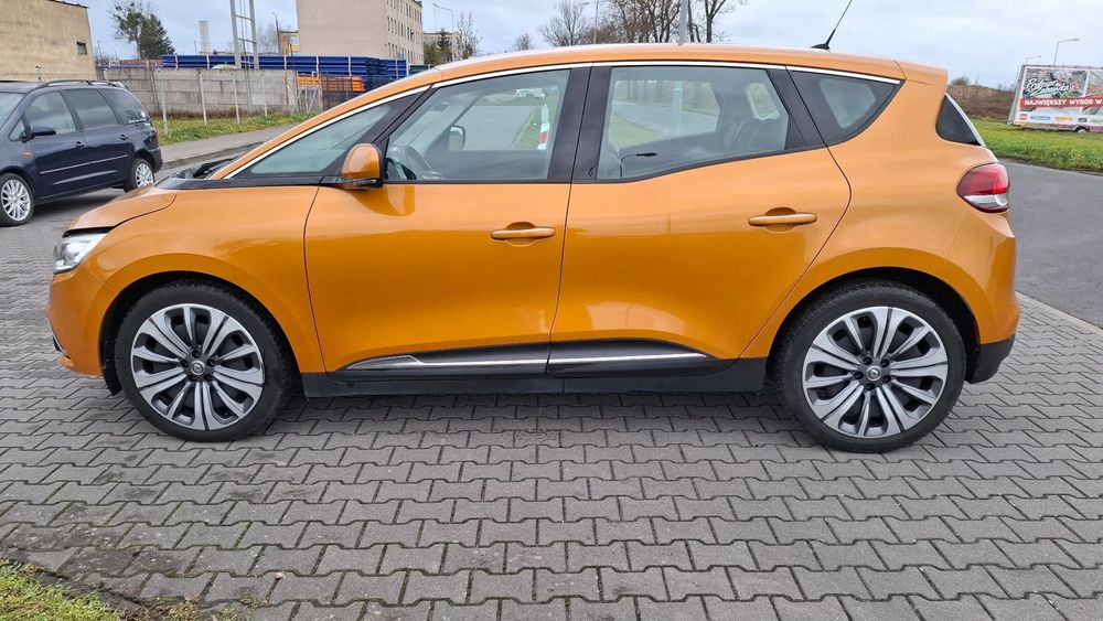 Renault Scenic scenic 1.2 04/2018 137tys.km navi skóra masaż NIEMCY