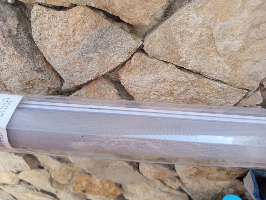 Estore cinzento 200/180  novo