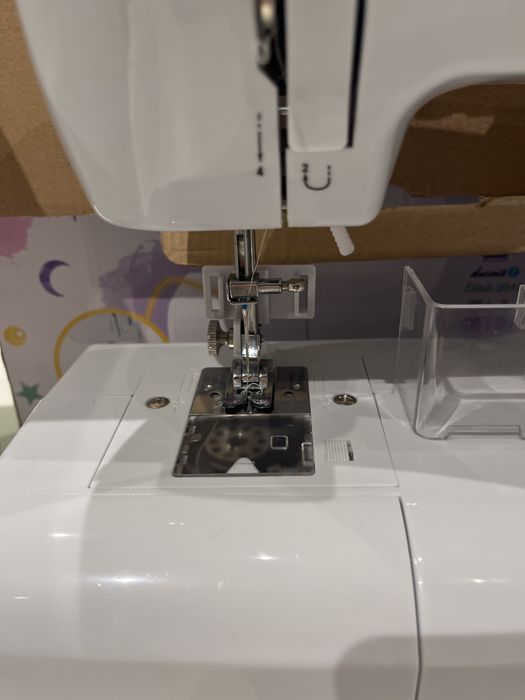 Maszyna do szycia łucznik Lena 2019