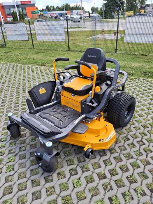 Traktor Zero Turn Cub Cadet Z2 127 Ultima