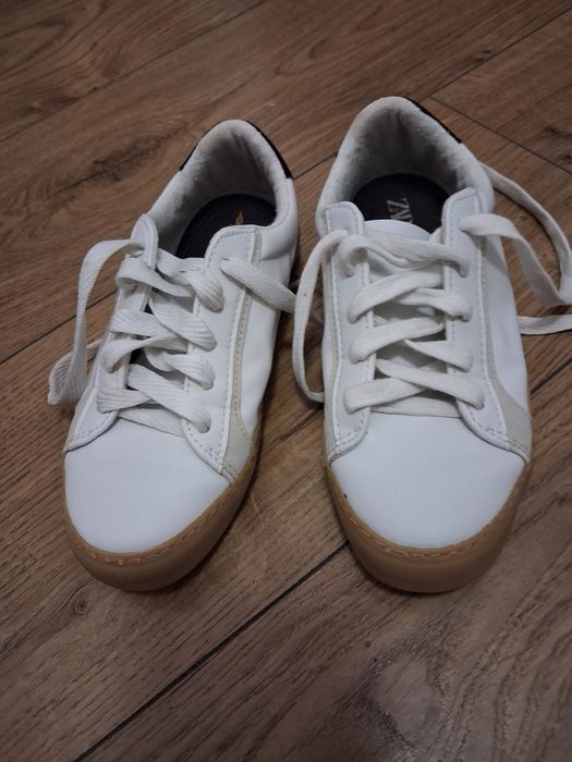Buty sportowe Zara