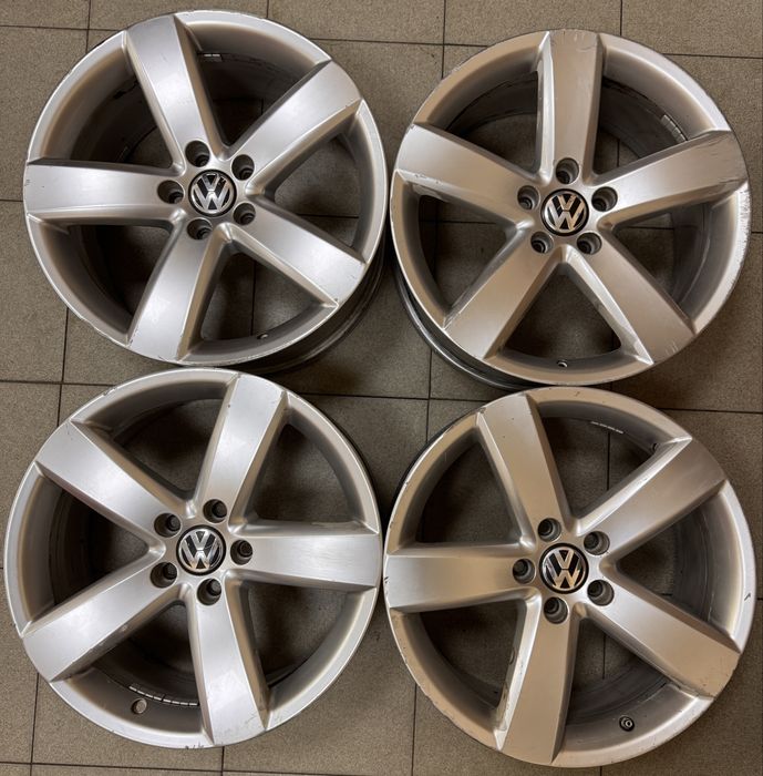 Продам диски на  Volkswagen  5x112xR18 (оригинал)