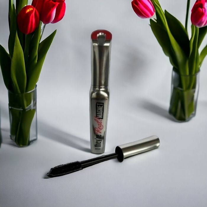 Magnetyczny Tusz Mascara czarny they're Real
