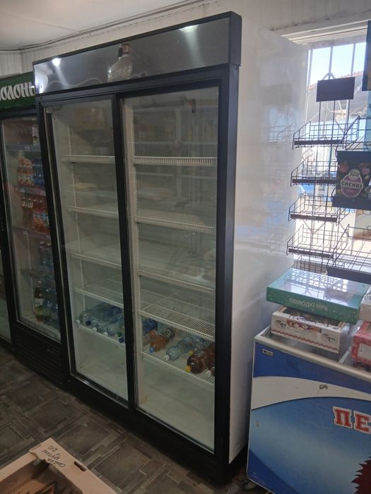 Холодильник   для магазина