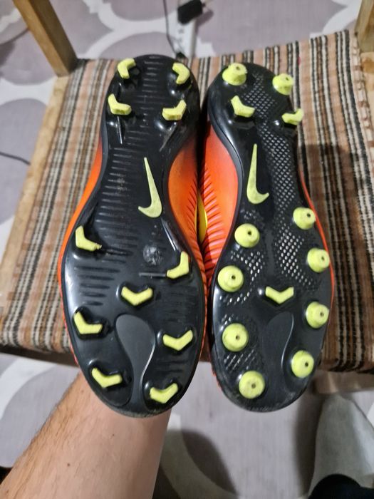 Korki Nike Mercurial plus drugie gratis  r36.5
