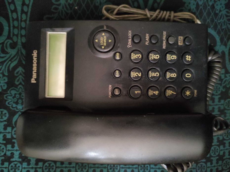 Телефон  проводной кнопочный панасоник