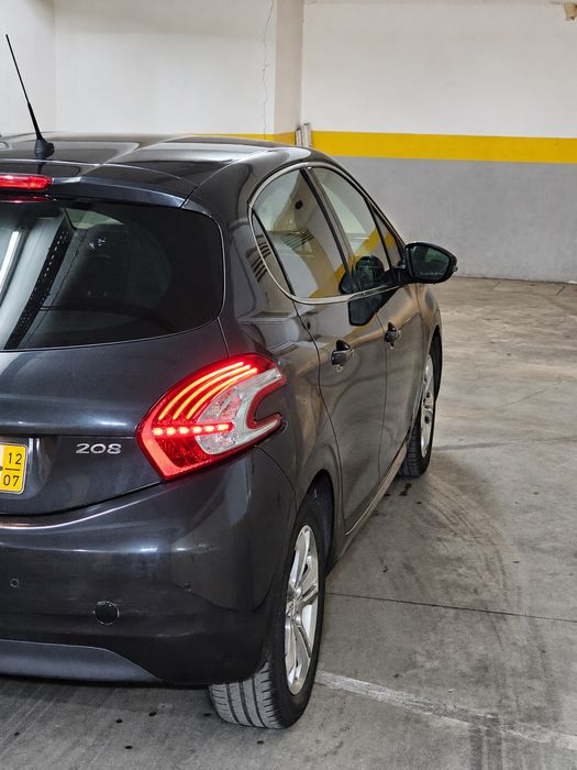 PEUGEOT 208 1.2 VTi ALLURE | 82 CV