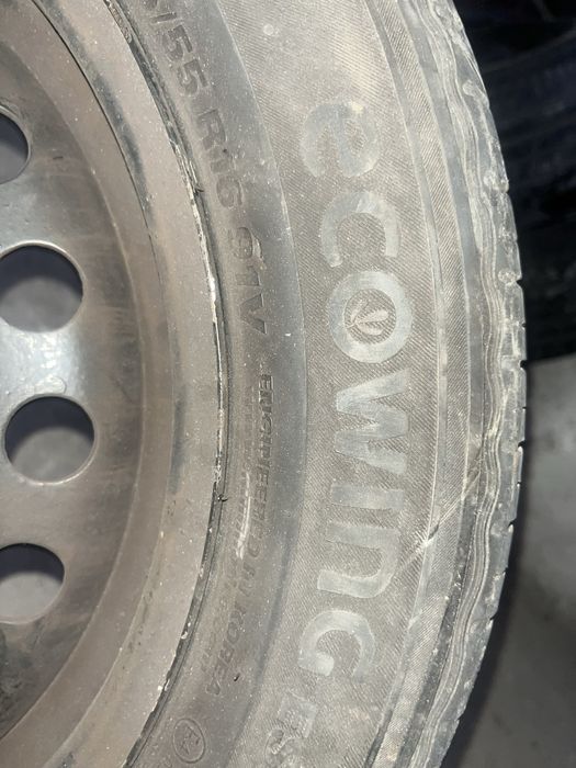 Felgi stalowe ford 5x108, opony letnie x4