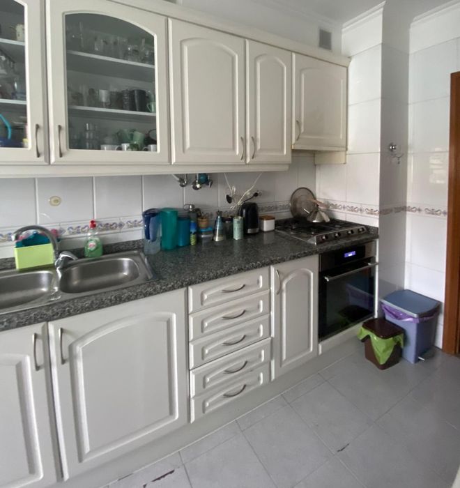 Quarto WC Privativo Urb Cavaleira Algueirão Mem Martins