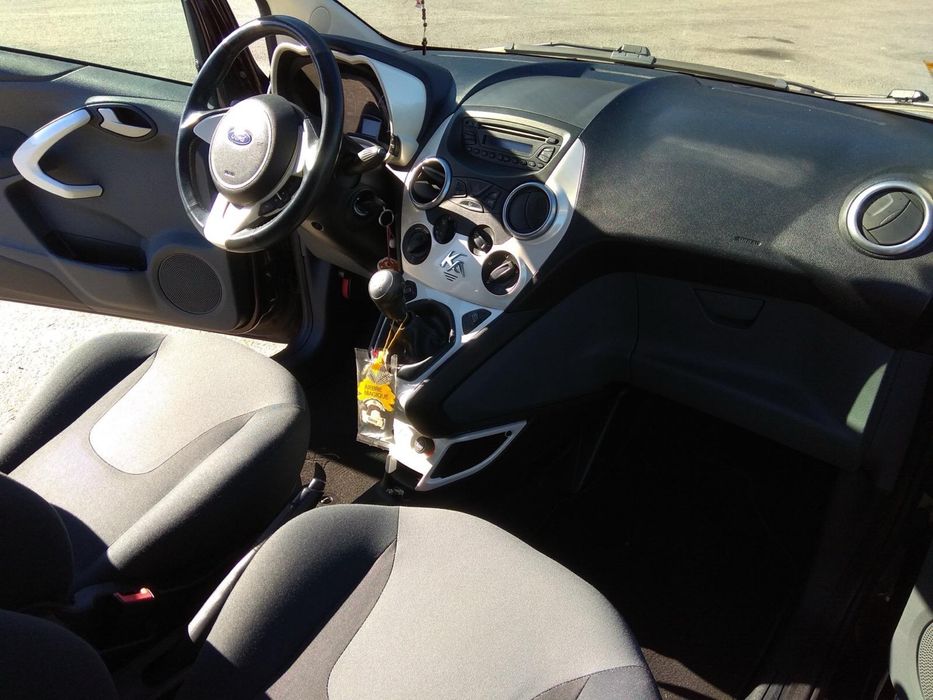 Ford Ka 1.3 TDCi Titanium -119 mil km – Económico.