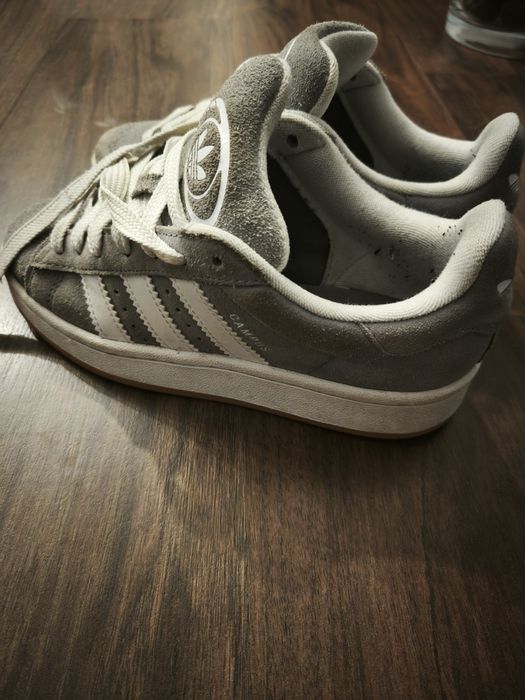 Vendo Adidas Campus 36 Cinza