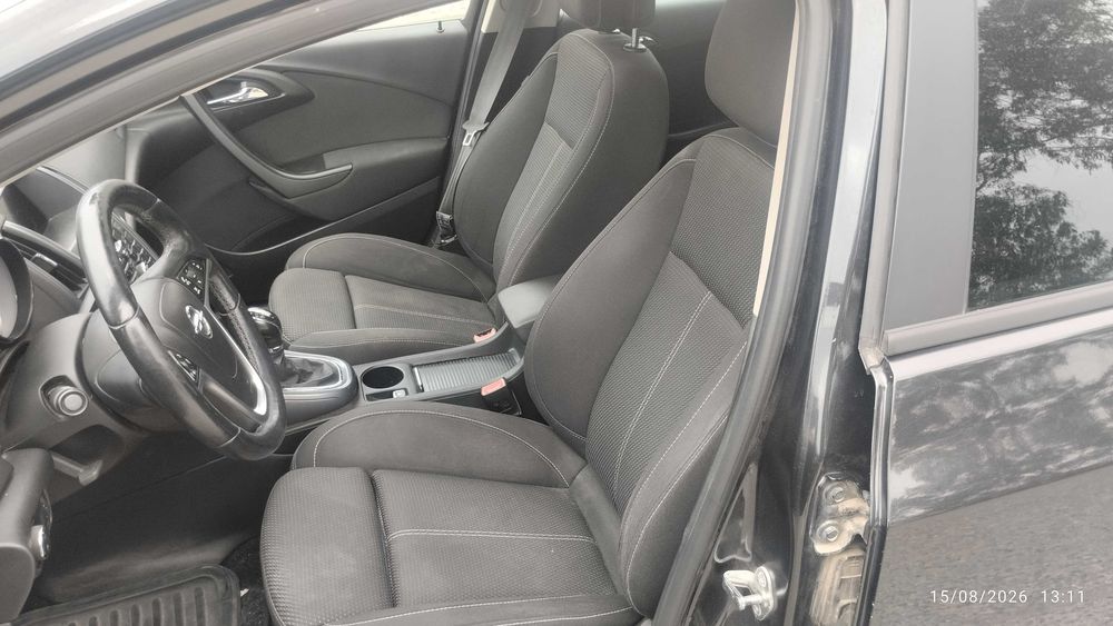 Opel Astra Sports Tourer 1.6 CDTi ( ÓTIMO PREÇO ) — photo 5