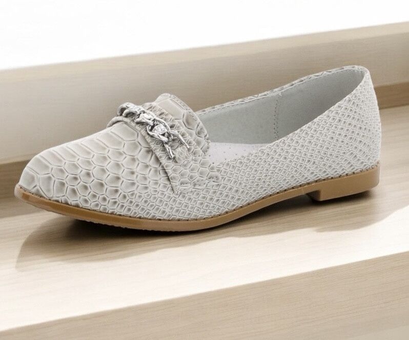 Школа!Нові!  Лофери мокасини туфлі,шкіра,30-37 розмір