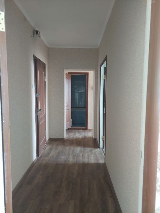 Продам 2х комнатную кв-ру  Киев ул. Радужная 17