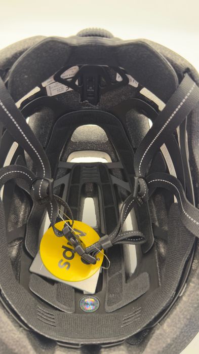 Nowy Kask RowerowyGiro Evoke Shield Mips   r. M (55-59cm)