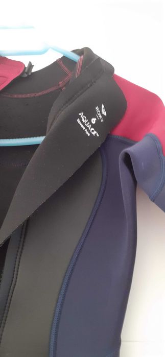 Fato novo,  para surf, mergulho ou para bodyboard da Roxy
