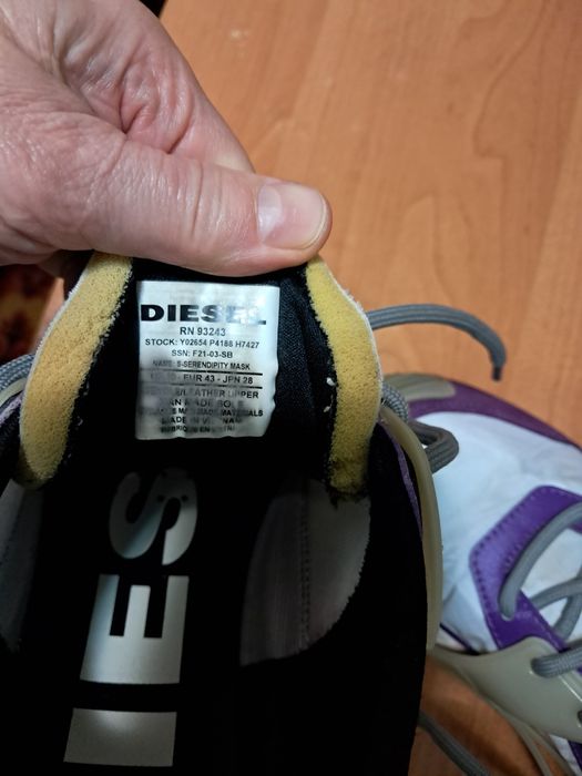 Кроссовки оригиналы 44 размер адидас, дизель