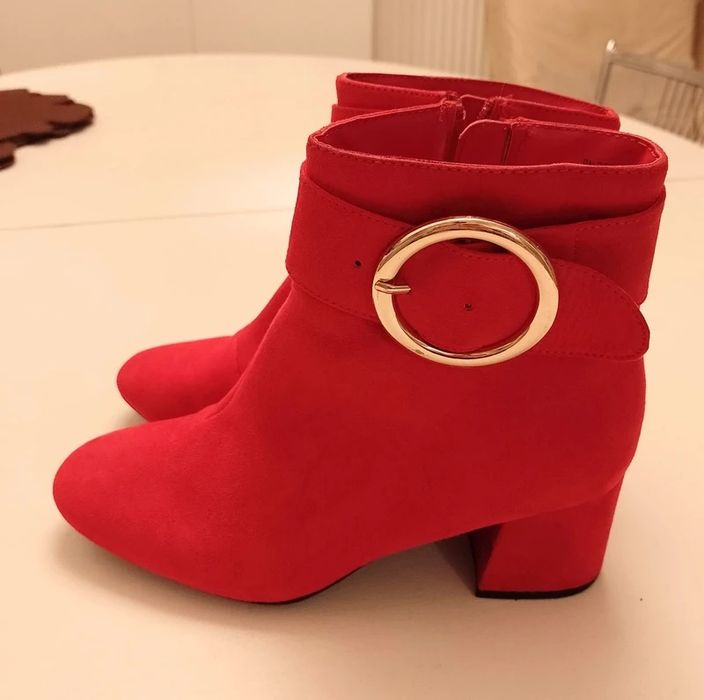 Primark botki z klamrą