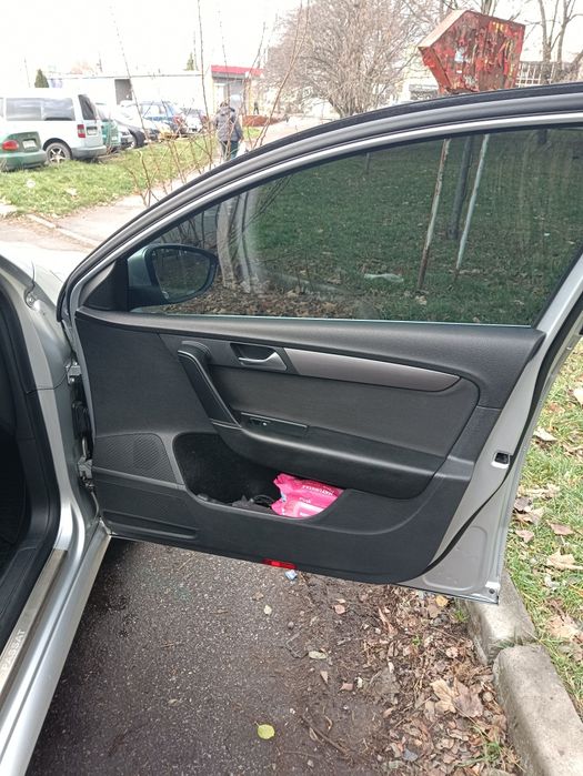 Volkswagen Passat VARIANT B7 2012