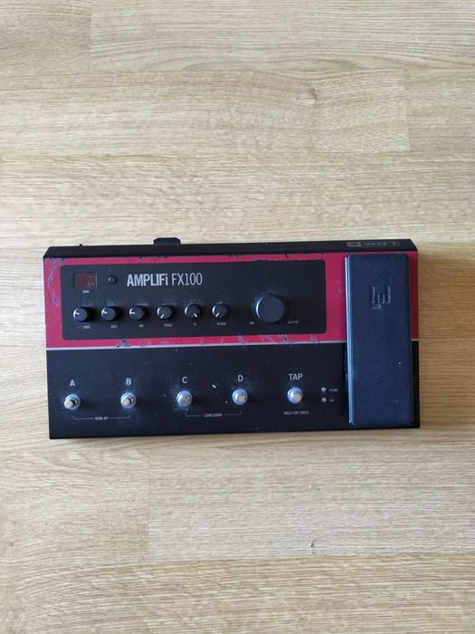 Pedaleira Multiefeitos Guitarra Line 6 AMPLIFi FX100