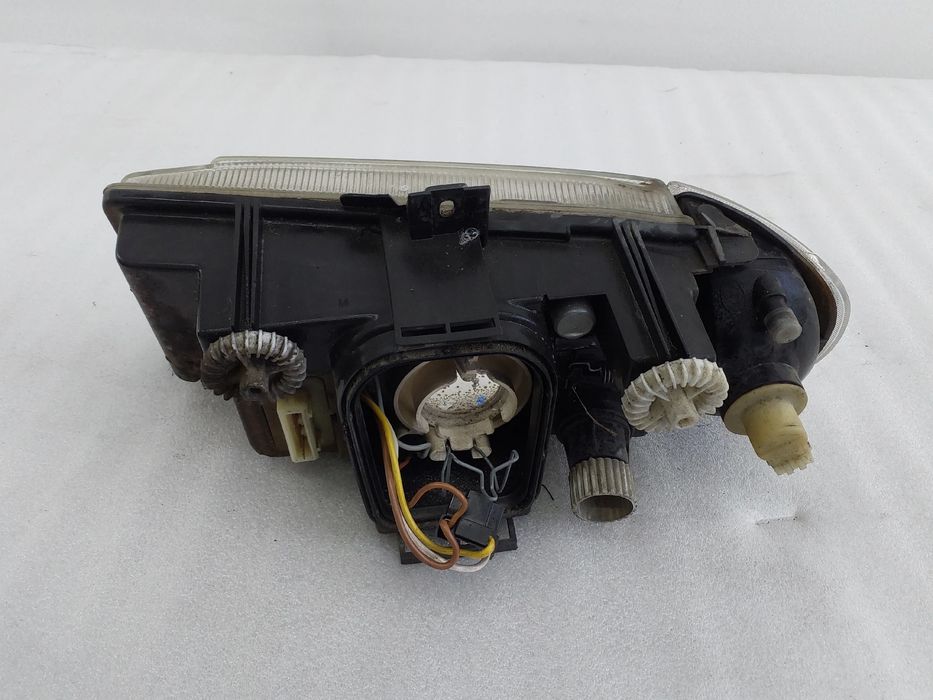 Ótica / farol direita SEAT Ibiza II (6K1)