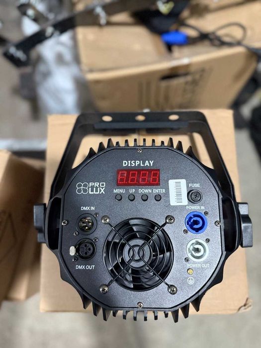 Пар - cвітлодіодний LED прожектор LUX PAR 1818 v2