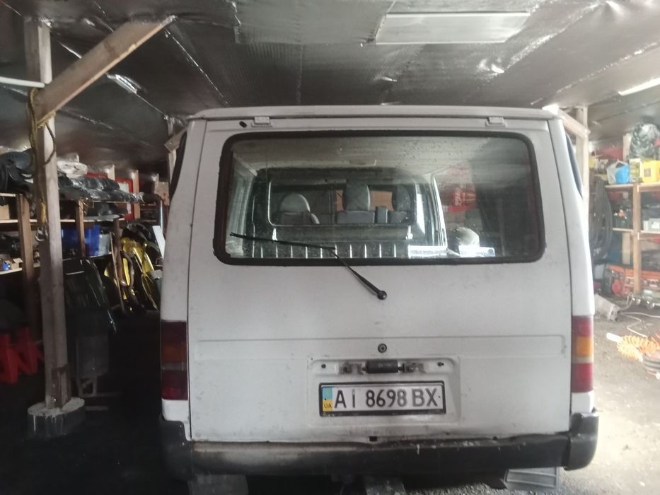 Форд Транзит  1998 року