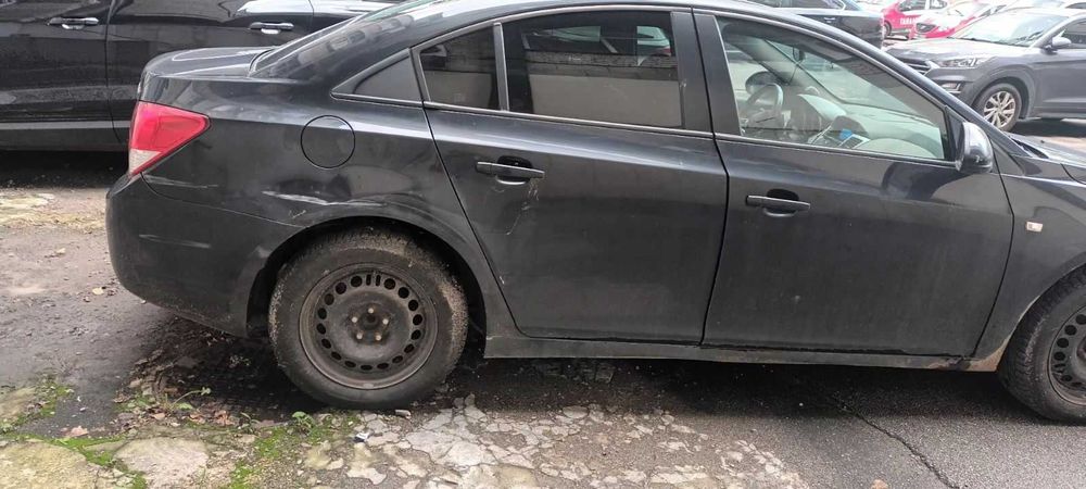 Автомобіль Chevrolet cruze