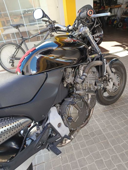 Honda hornet 600
