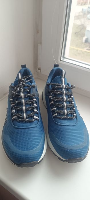 Кросівки чоловічі нові HIGHLAND CREEK 41 розмір