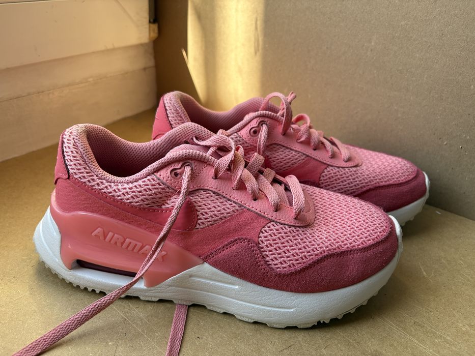 Damskie sneakersy Nike Air Max SYSTM, rozmiar 38 (BS-022)