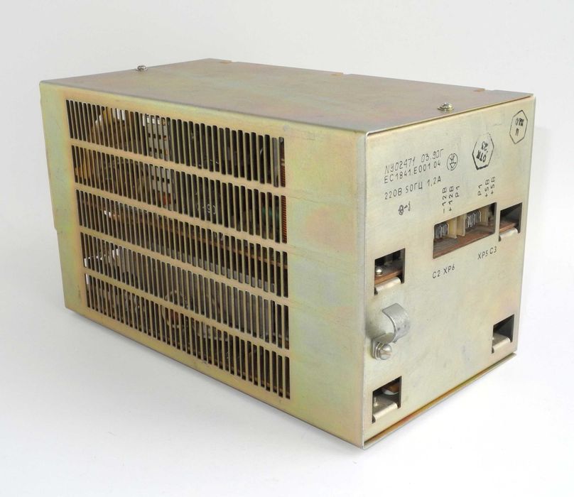 Для колекціонерів раритетний блок живлення комп'ютера ЕС 1841  1990