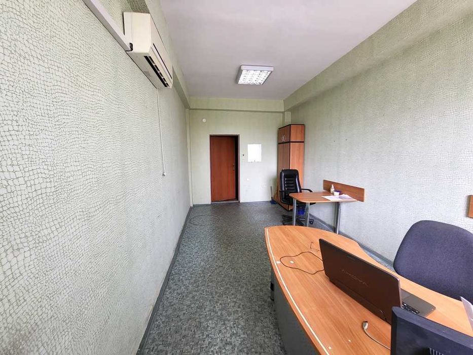 Продаж 4-х єт.приміщення вул Північне шоссе 12, поряд ДК "ЗАЛК".