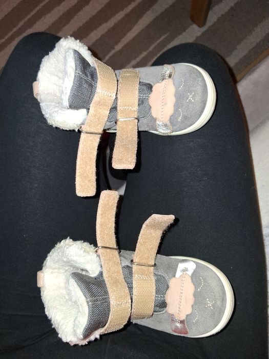 Trzewiki ocieplane firmy Mido Noster, r.23