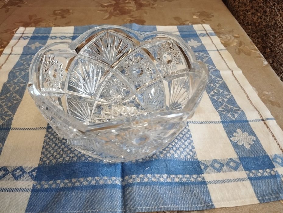 Салатница    хрустальная
