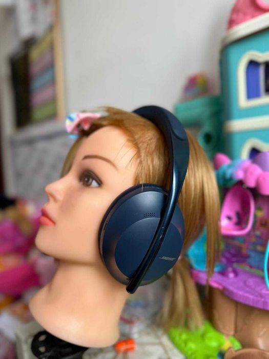 Bose 700, Wireless, Noise Cancelling, Blue