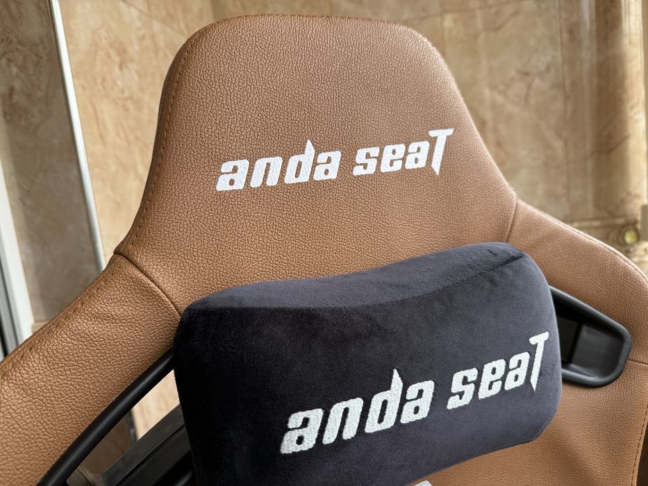 Геймерське крісло Anda Seat Kaiser 3 L (Bentley Brown)