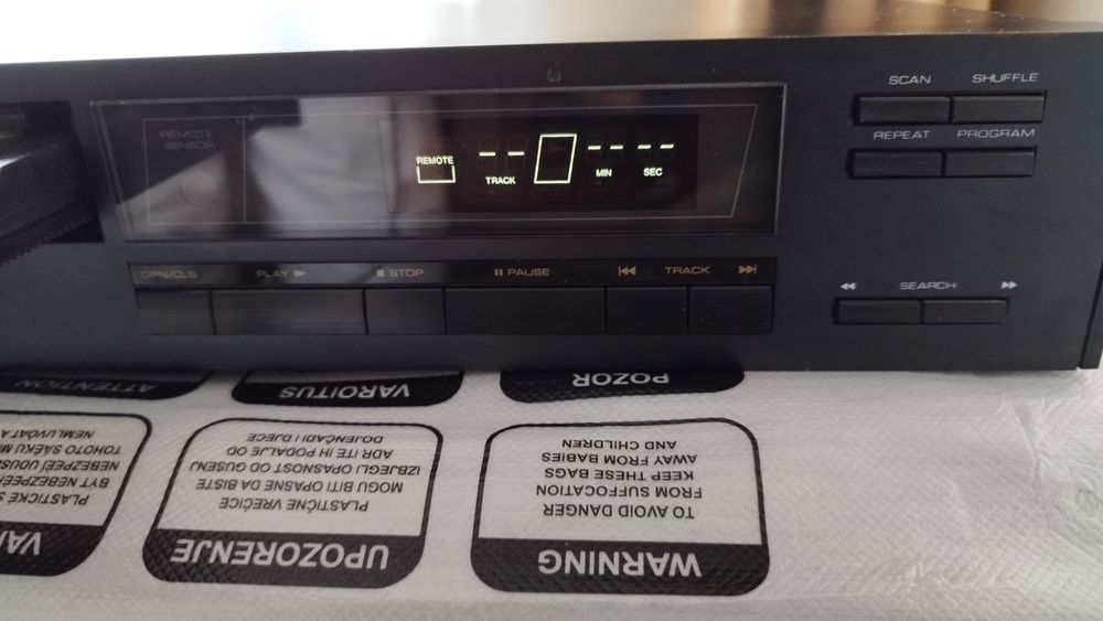 Rotel RCD-865 CD Compact Disc Player