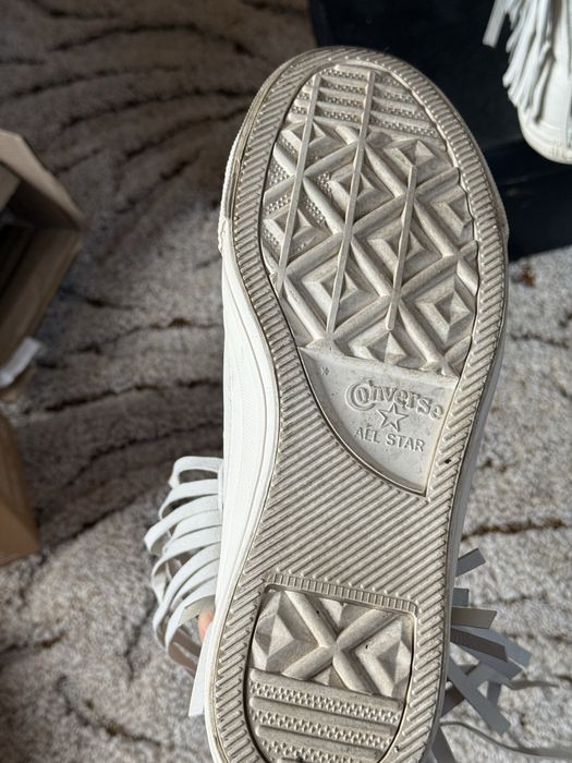 Converse