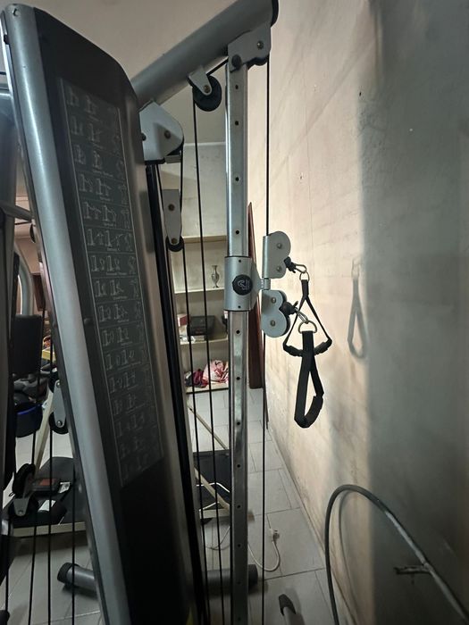 Maquina musculacao