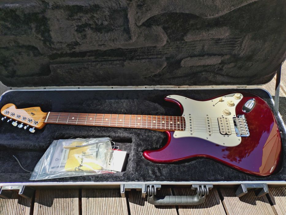 Fender American Standard Stratocaster HSS USA 2014 60th Anniversary Bordeaux Metallic