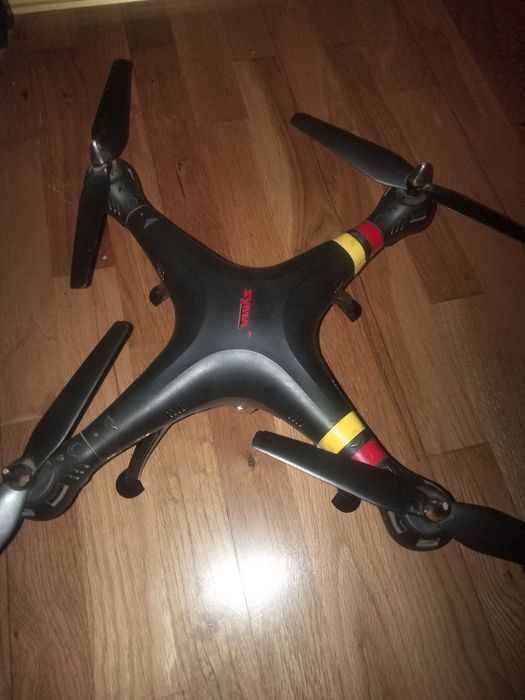 Продам дрон  SYMA