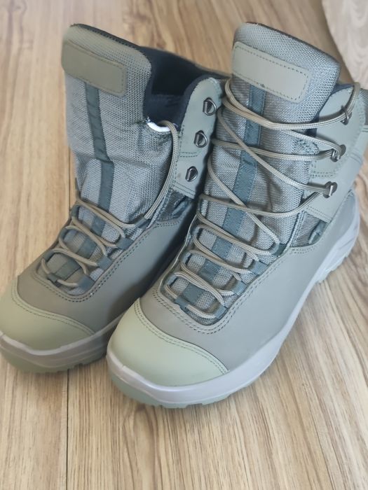 Продам зимові черевики 42р.