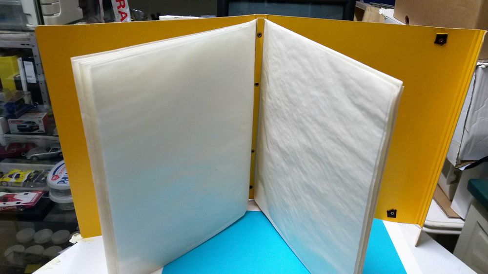 Filatelia (acessórios) - Pasta "Marini" com 20 bolsas papel glassine
