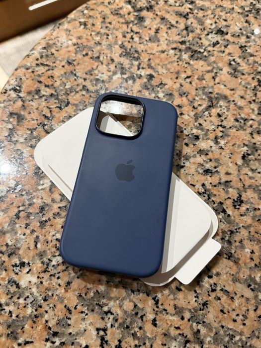 Capa original 16 Pro