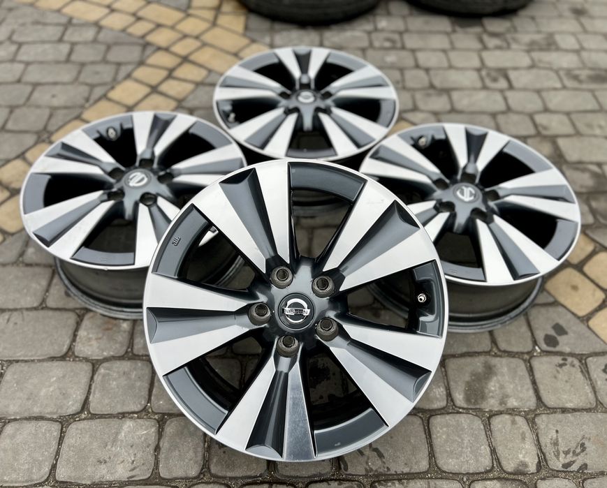 Диски легкосплавні 5х114,3 r17 Nissan Rogue Leaf X-Trail Qashqai NV300 Maxima Renault Megane ZOE Scenic Duster Trafic Fiat Talento