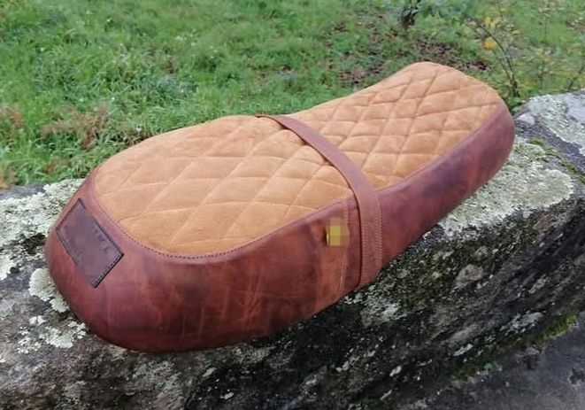 Bancosde qualidade  para mota em pele